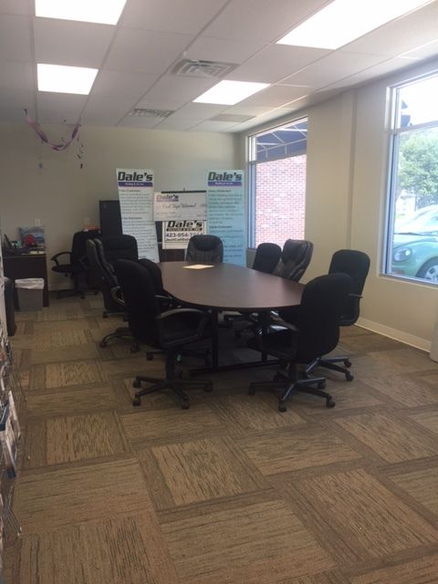Office-Warehouse Space for Lease : 5707 Main St, Ooltewah, TN 37363